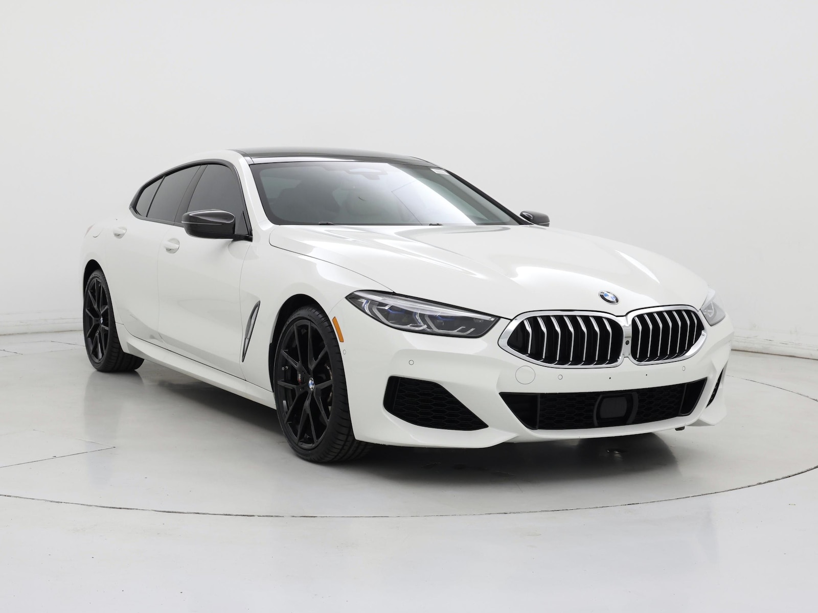 bmw 8 series 2022 WBAGV2C04NCJ80951 image bmw 8 series 2022 WBAGV2C04NCJ80951 image